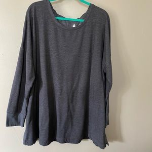 Gray loose fitting sweatshirt with side slits